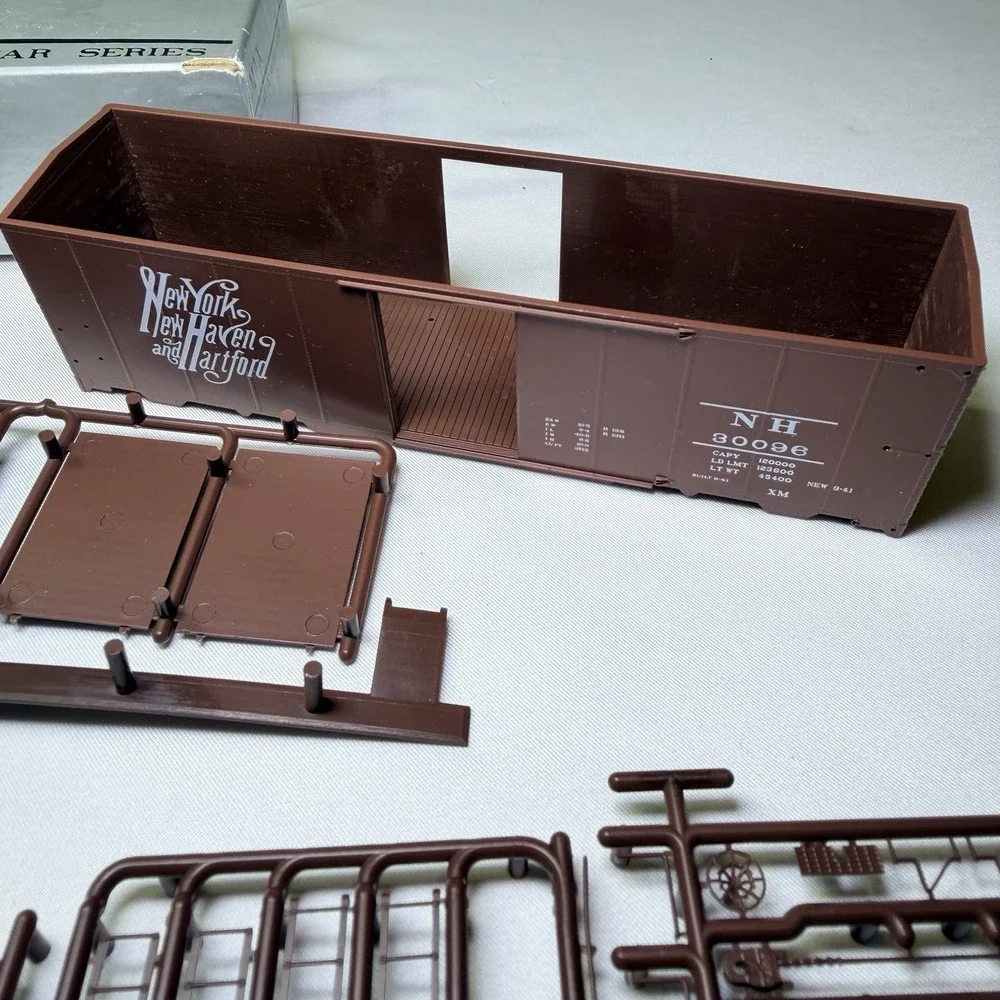 ATHEARN # 5009 NYNH & H NEW‎ HAVEN 40' BOXCAR # 30565 KIT HO SCALE Original Box